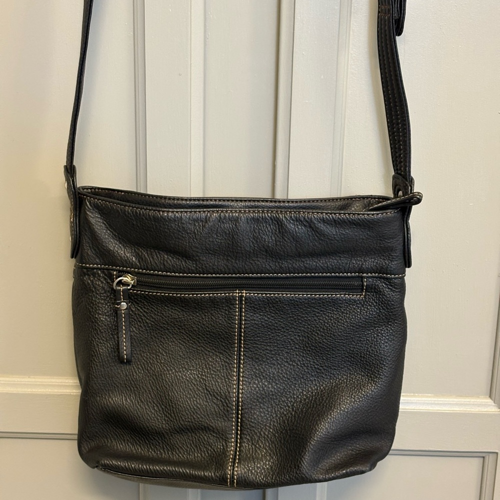 Stone & Co. Black Pebbled Leather Crossbody Purse - Picture 4 of 10